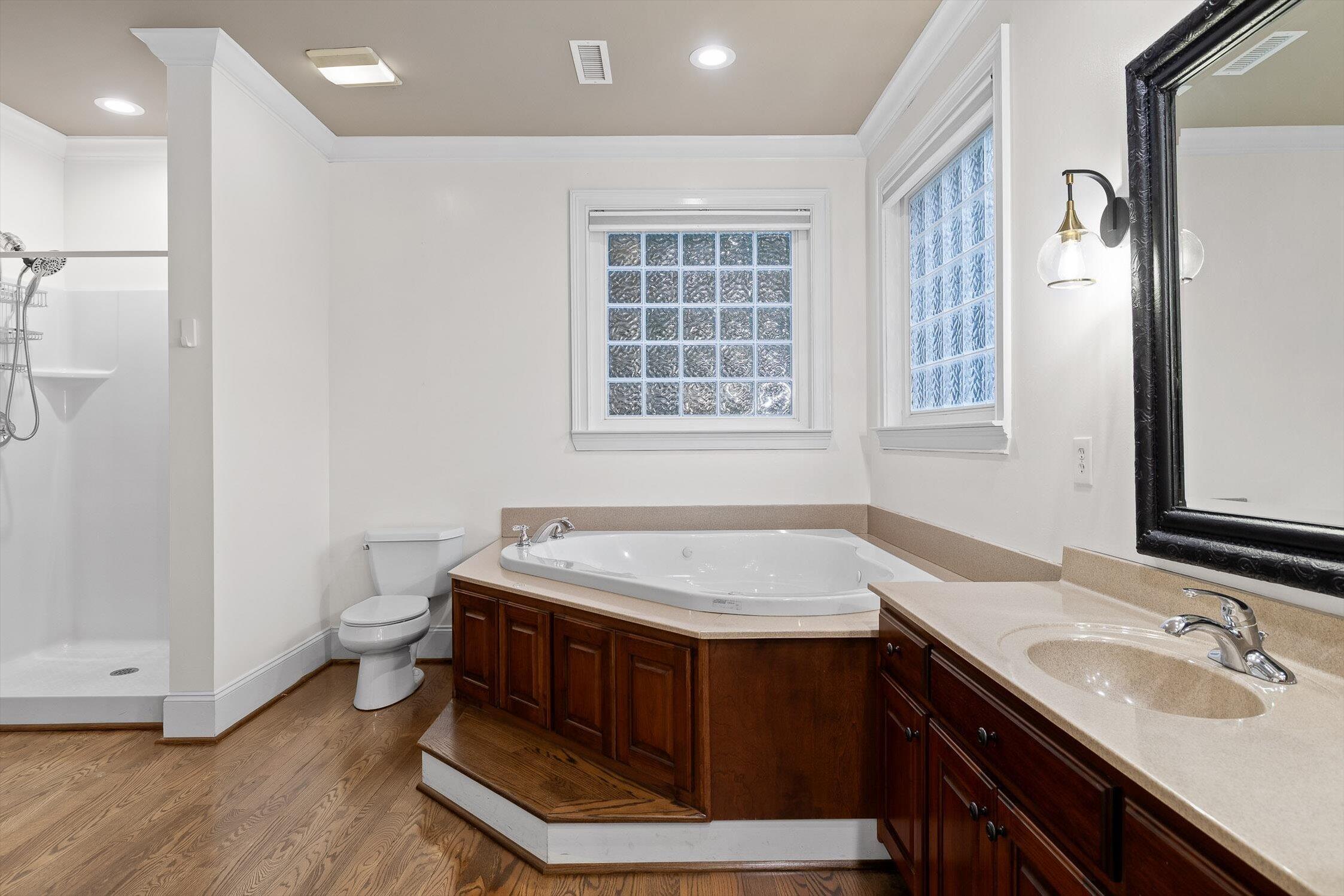 Cohutta, Georgia, 30710, United States, 5 Bedrooms Bedrooms, ,6 BathroomsBathrooms,Residential,For Sale,1917552