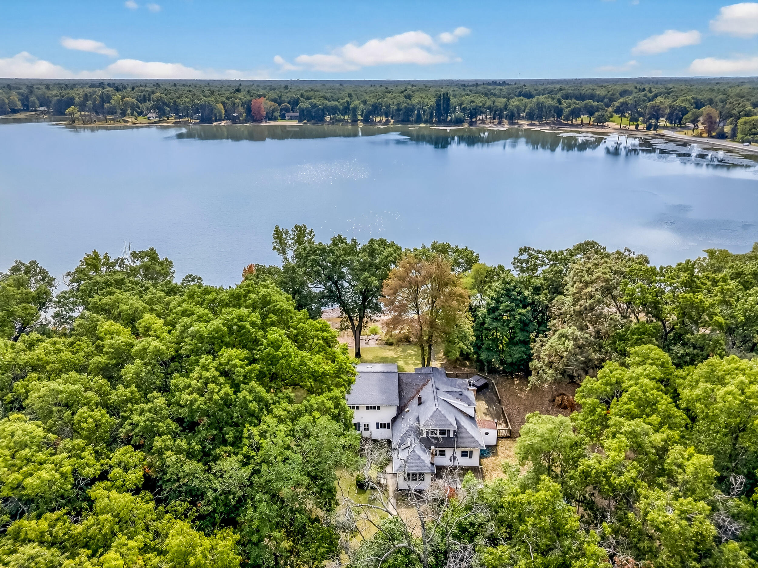 Twin Lake, Michigan, 49457, United States, 5 Bedrooms Bedrooms, ,5 BathroomsBathrooms,Residential,For Sale,1954826