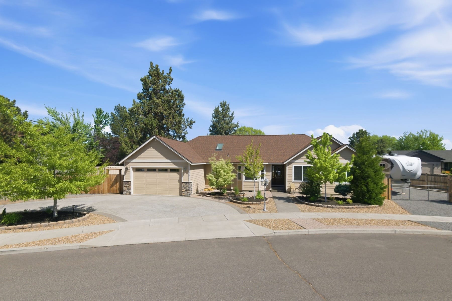  20828 Cassin Drive Bend, OR 97701 - 物件實景