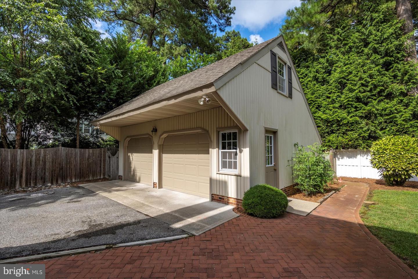 Salisbury, Maryland, 21801, United States, 4 Bedrooms Bedrooms, ,3 BathroomsBathrooms,Residential,For Sale,1898591
