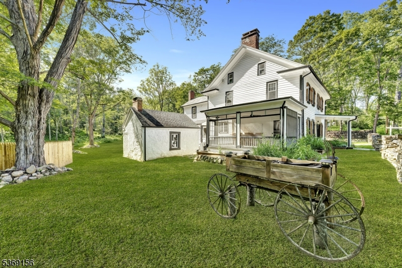Blairstown Twp., New Jersey, 07825, United States, 4 Bedrooms Bedrooms, ,4 BathroomsBathrooms,Residential,For Sale,1901840