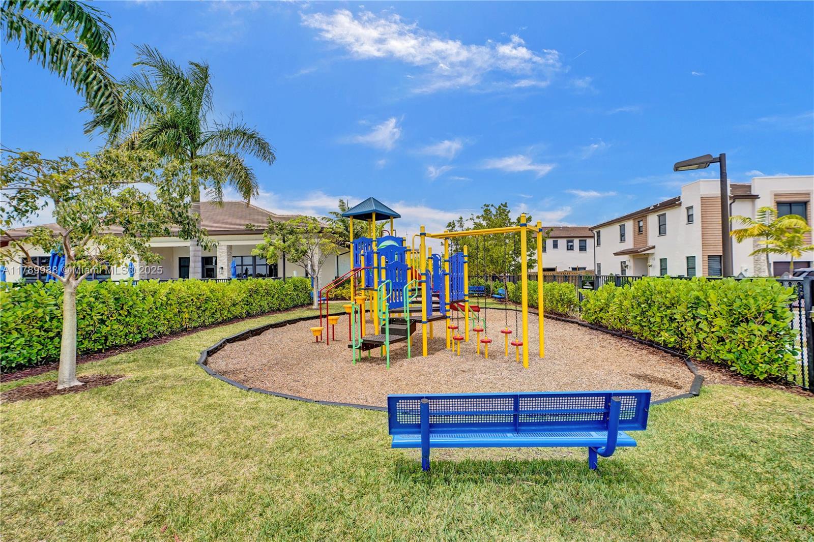Miami, Florida, 33179, United States, 3 Bedrooms Bedrooms, ,3 BathroomsBathrooms,Residential,For Sale,1784236