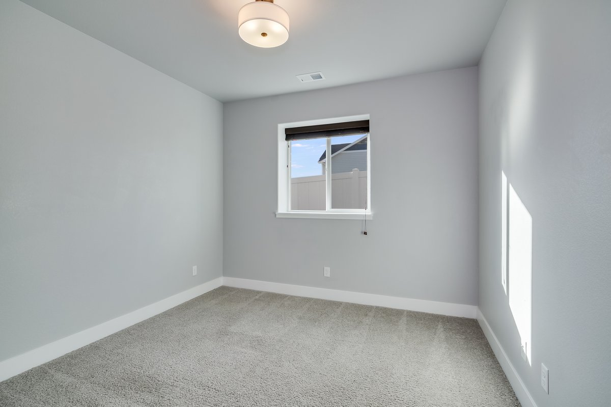 Cheyenne, Wyoming, 82009, United States, 5 Bedrooms Bedrooms, ,3 BathroomsBathrooms,Residential,For Sale,2012088