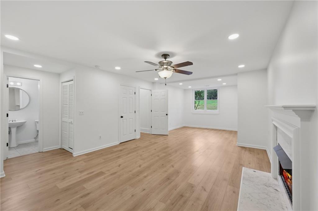 Alpharetta, Georgia, 30004, United States, 4 Bedrooms Bedrooms, ,3 BathroomsBathrooms,Residential,For Sale,1900649