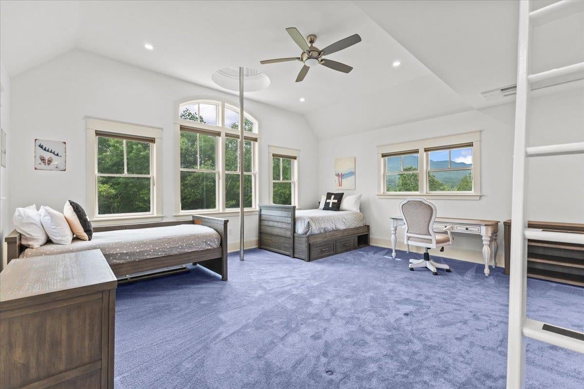 Stowe, Vermont, 05672, United States, 5 Bedrooms Bedrooms, ,7 BathroomsBathrooms,Residential,For Sale,1875535