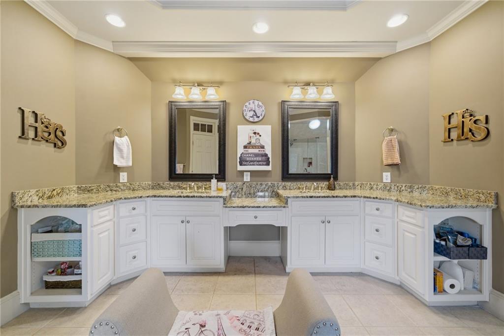 Cumming, Georgia, 30041, United States, 5 Bedrooms Bedrooms, ,6 BathroomsBathrooms,Residential,For Sale,2029998