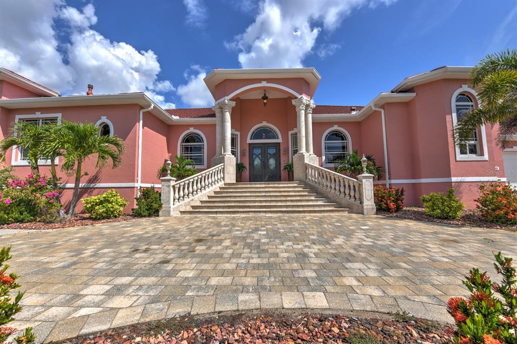 Port Charlotte, Florida, 33952, United States, 3 Bedrooms Bedrooms, ,4 BathroomsBathrooms,Residential,For Sale,1831908