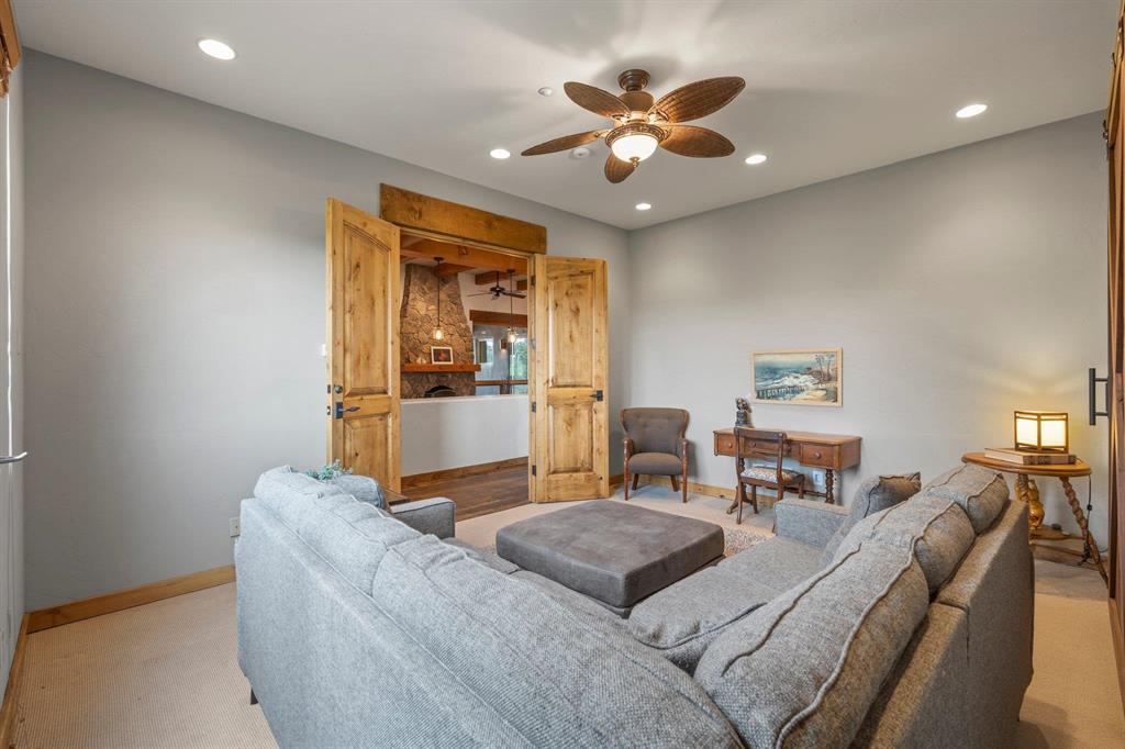 Hesperus, Colorado, 81326, United States, 4 Bedrooms Bedrooms, ,3 BathroomsBathrooms,Residential,For Sale,1793987