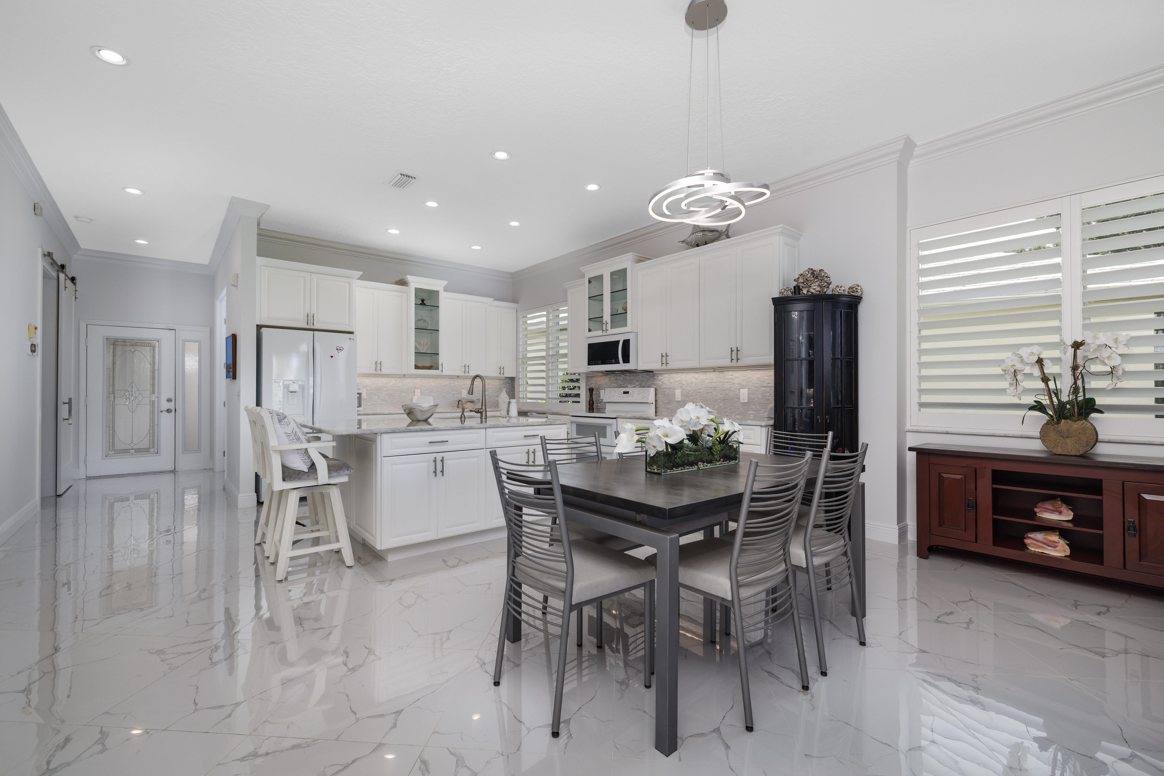 Palm City, Florida, 34990, United States, 2 Bedrooms Bedrooms, ,2 BathroomsBathrooms,Residential,For Sale,1982716