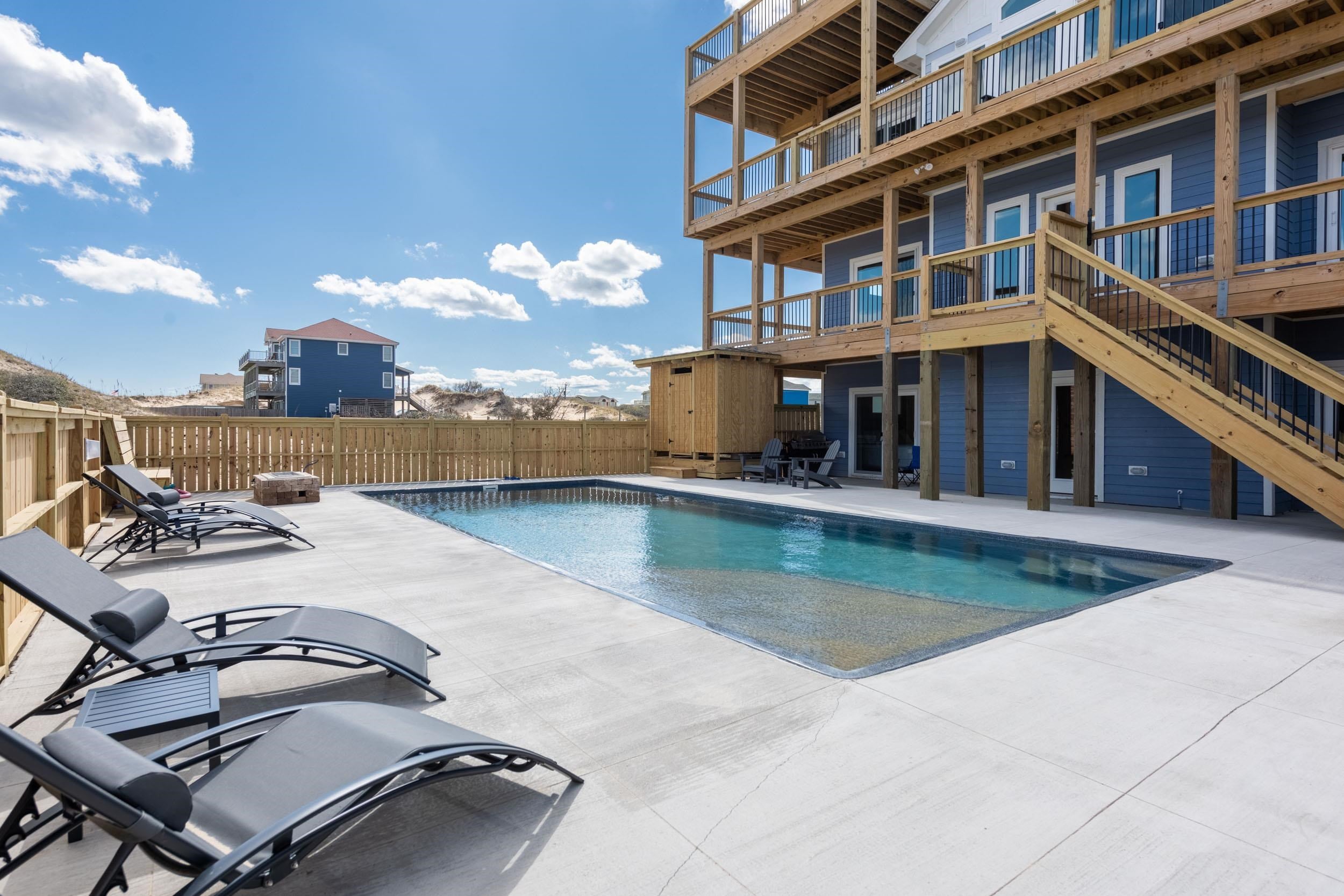 Corolla, North Carolina, 27927, United States, 12 Bedrooms Bedrooms, ,12 BathroomsBathrooms,Residential,For Sale,1980657