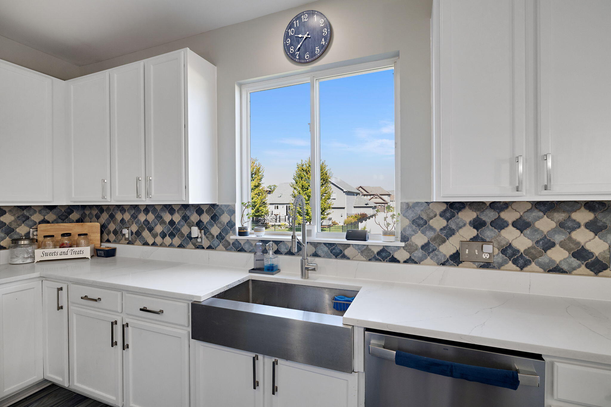 Crown Point, Indiana, 46307, United States, 5 Bedrooms Bedrooms, ,3 BathroomsBathrooms,Residential,For Sale,1956360