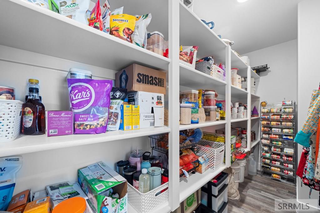 IDAHO FALLS, Idaho, 83402, United States, 6 Bedrooms Bedrooms, ,3 BathroomsBathrooms,Residential,For Sale,1980843