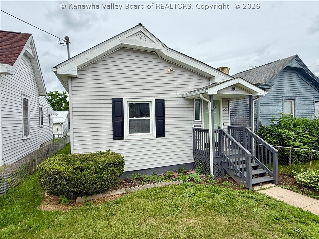 Ohio Ave, Charleston, WV 25302