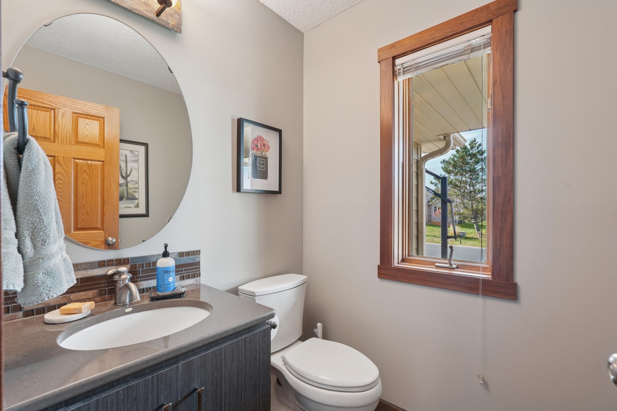 Lino Lakes, Minnesota, 55038, United States, 5 Bedrooms Bedrooms, ,3 BathroomsBathrooms,Residential,For Sale,1988169