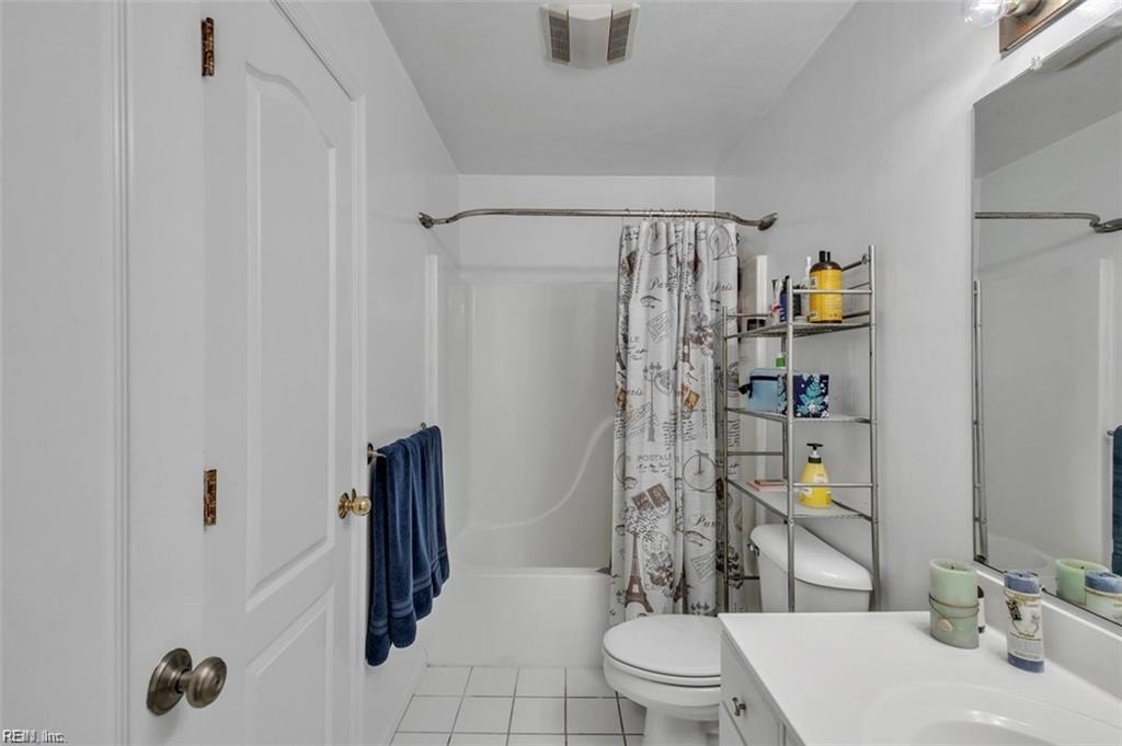 Virginia Beach, Virginia, 23456, United States, 6 Bedrooms Bedrooms, ,4 BathroomsBathrooms,Residential,For Sale,1942829