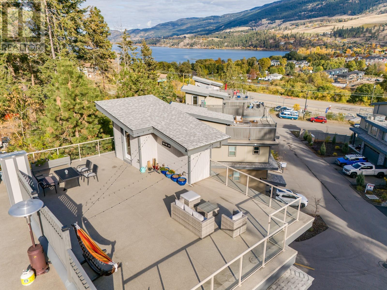 LAKE COUNTRY, British Columbia, V4V 1H8, CA, 4 Bedrooms Bedrooms, ,2 BathroomsBathrooms,Residential,For Sale,1906166