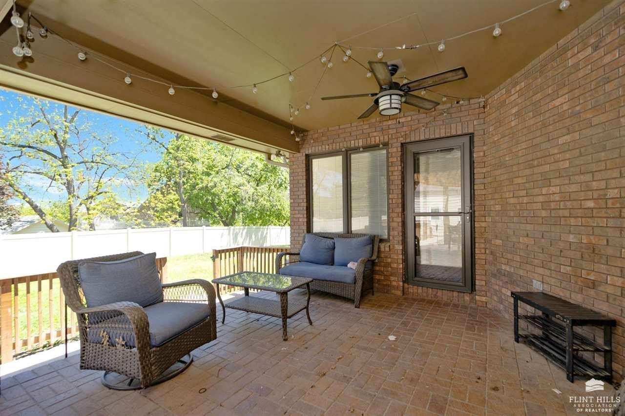 Junction City, Kansas, 66441, United States, 4 Bedrooms Bedrooms, ,4 BathroomsBathrooms,Residential,For Sale,1805372