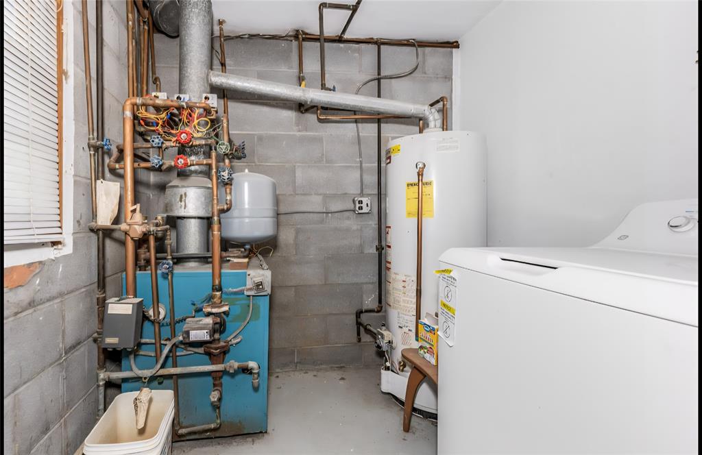 Yonkers, New York, 10701, United States, 3 Bedrooms Bedrooms, ,3 BathroomsBathrooms,Residential,For Sale,1983321