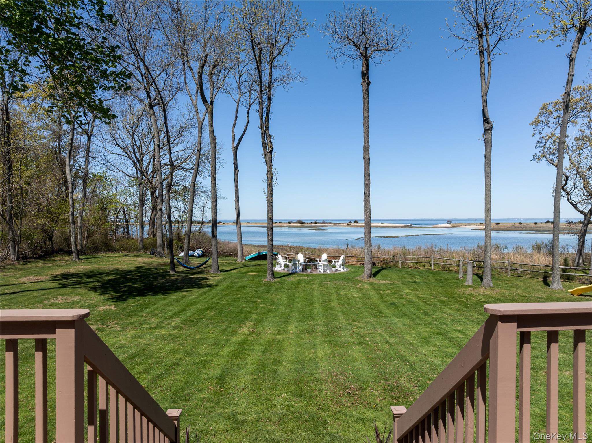 East Setauket, New York, 11733, United States, 5 Bedrooms Bedrooms, ,4 BathroomsBathrooms,Residential,For Sale,2048500