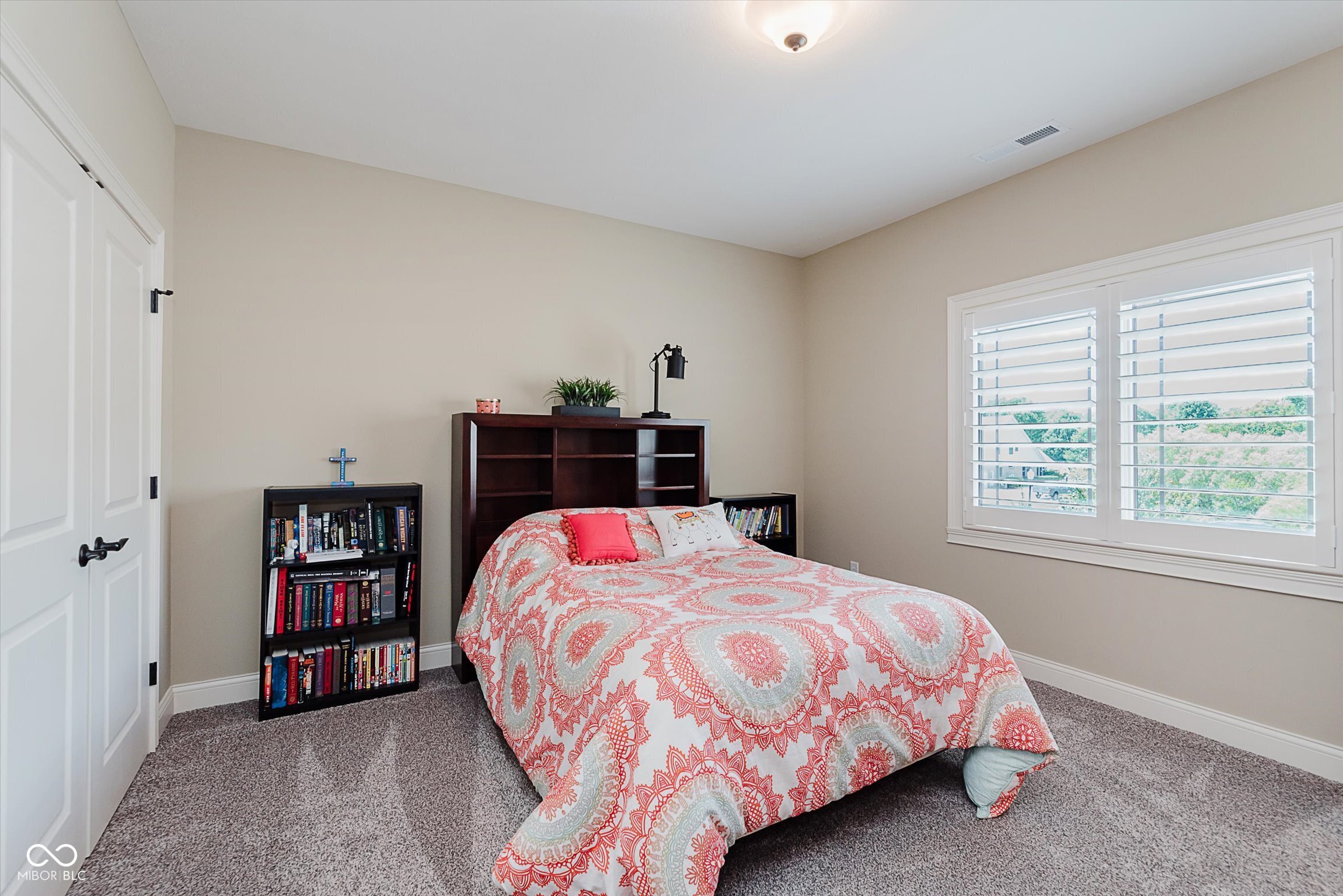 Greenwood, Indiana, 46143, United States, 5 Bedrooms Bedrooms, ,6 BathroomsBathrooms,Residential,For Sale,1983006