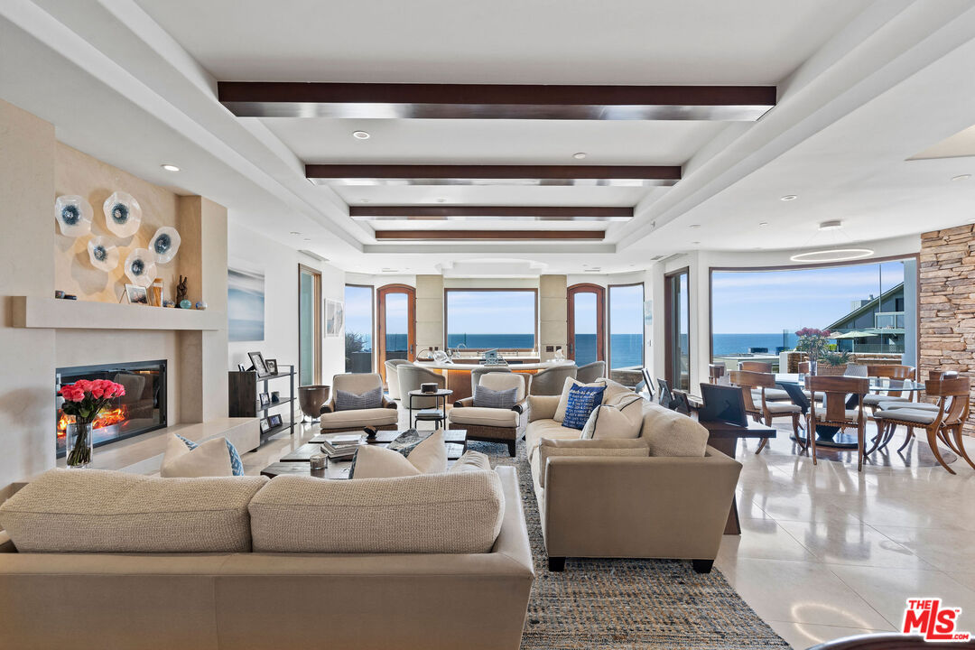 Malibu, California, 90265, United States, 3 Bedrooms Bedrooms, ,4 BathroomsBathrooms,Residential,For Sale,1855948