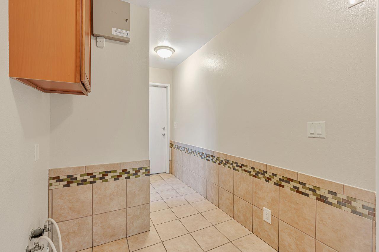Stockton, California, 95207, United States, 5 Bedrooms Bedrooms, ,4 BathroomsBathrooms,Residential,For Sale,1939520