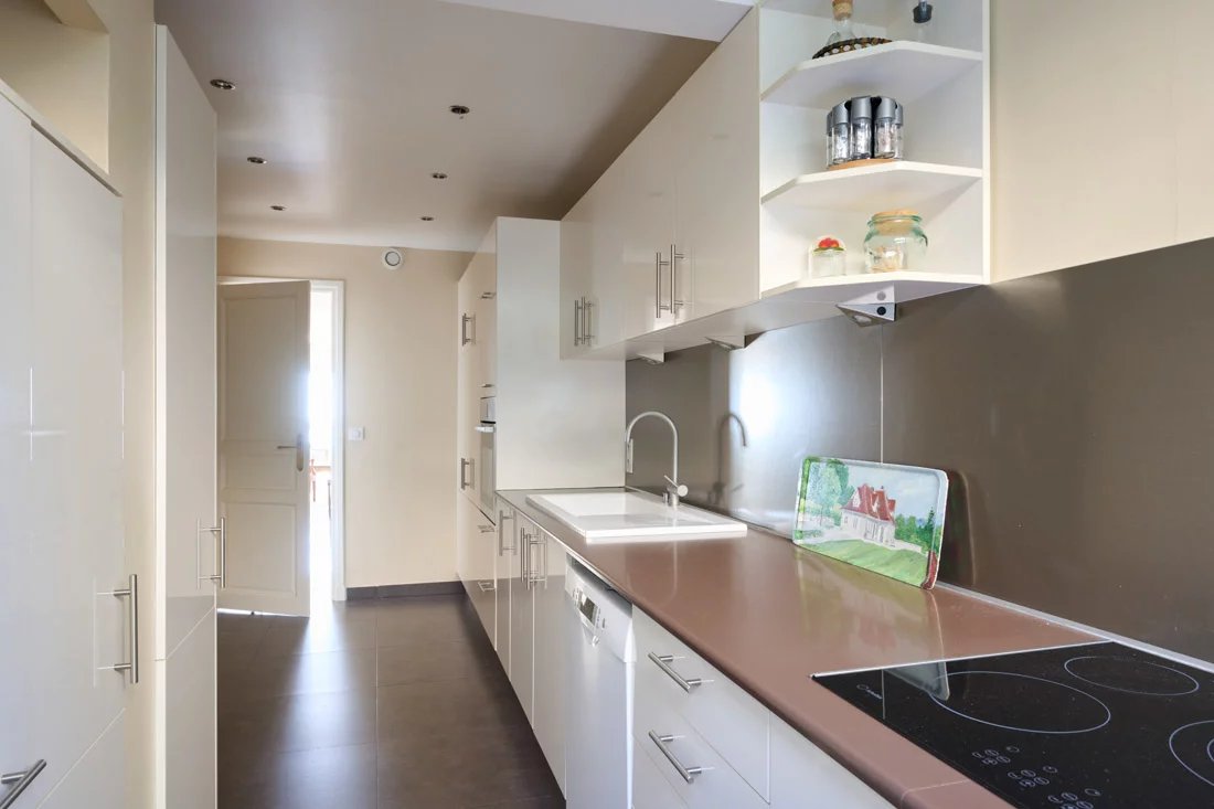 Le Cannet, Provence-Alpes-Côte d’Azur, 06110, FR, 3 Bedrooms Bedrooms, ,1 BathroomBathrooms,Residential,For Sale,1882929