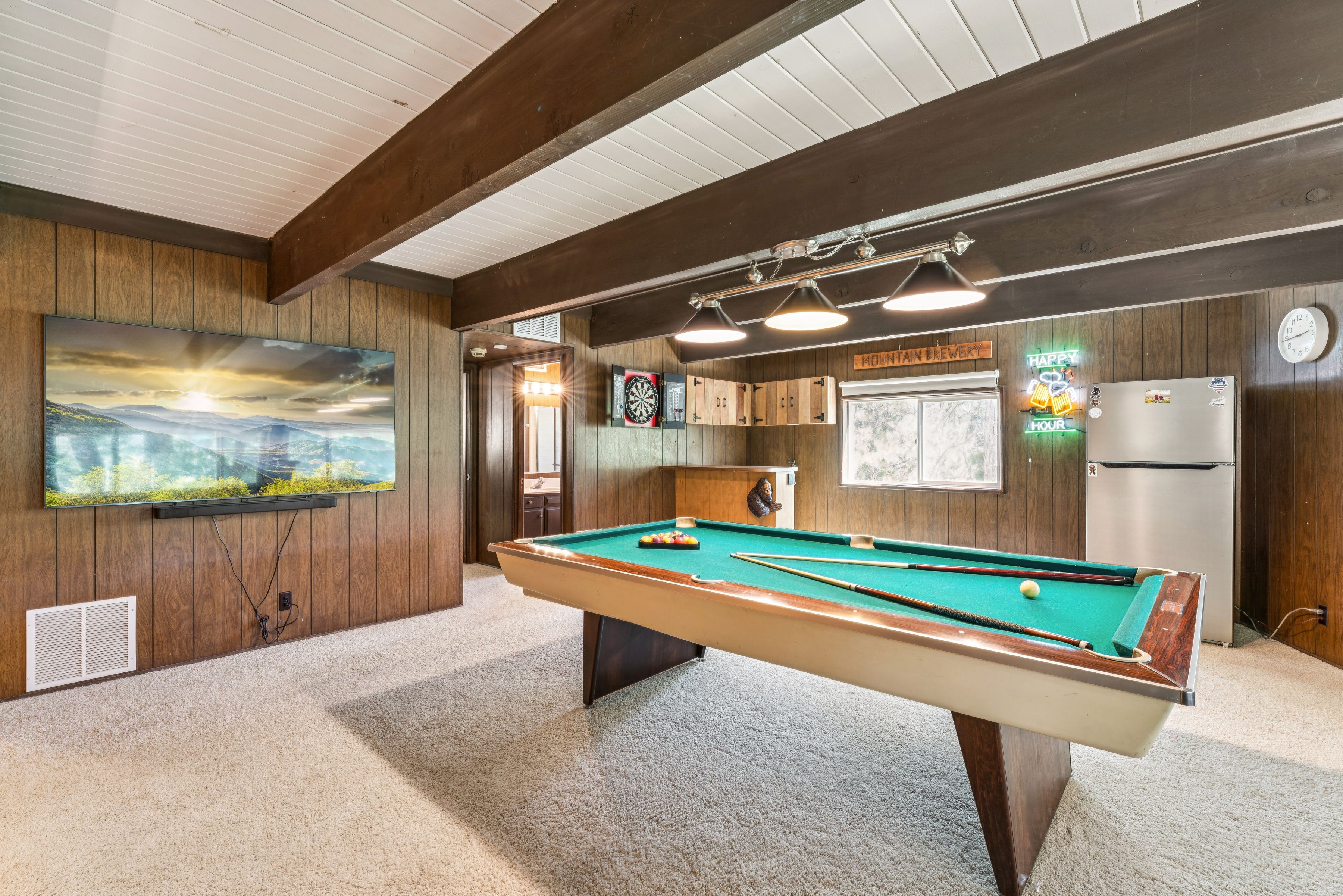  686 Grass Valley Road, Lake Arrowhead, CA 92352 - 物件實景
