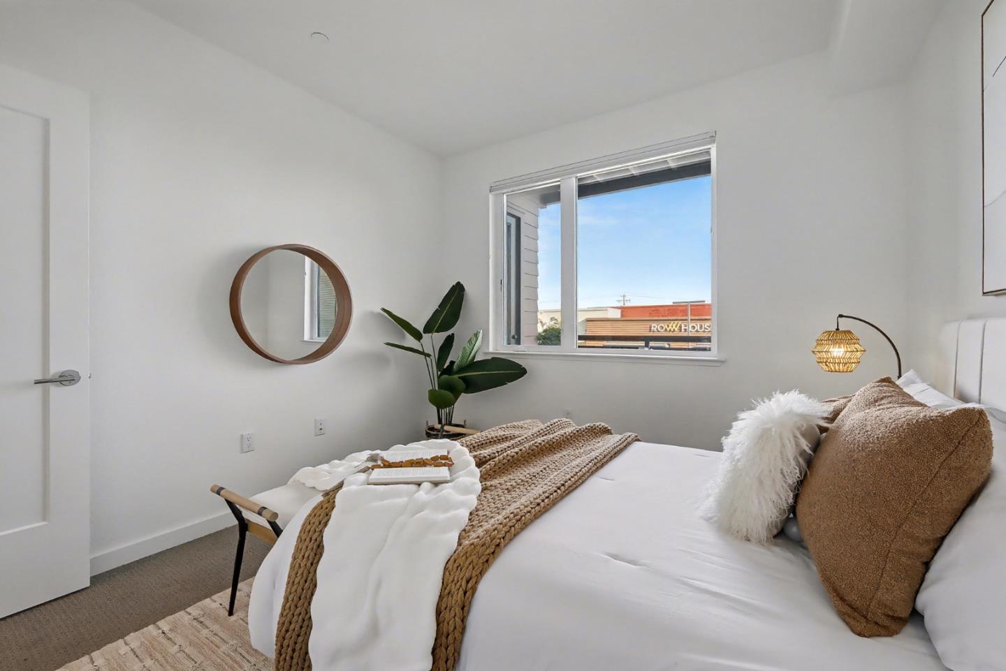 Belmont, California, 94002, United States, 3 Bedrooms Bedrooms, ,3 BathroomsBathrooms,Residential,For Sale,1989509