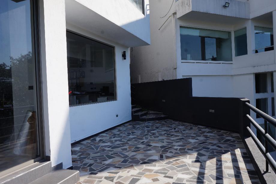 Atizapán de Zaragoza, Estado de méxico, 52938, Mexico, 4 Bedrooms Bedrooms, ,3 BathroomsBathrooms,Residential,For Sale,1985141