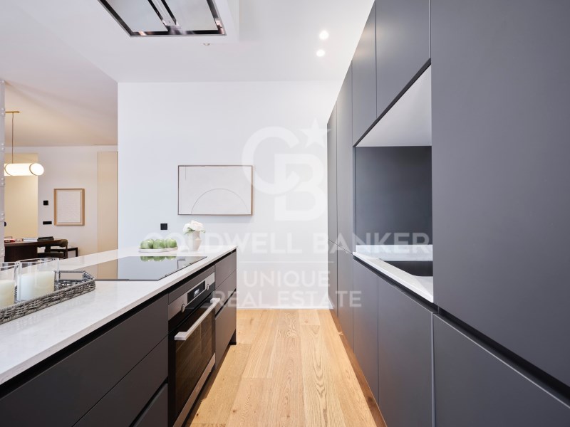 Madrid, Comunidad de Madrid, ES, 3 Bedrooms Bedrooms, ,4 BathroomsBathrooms,Residential,For Sale,1905913