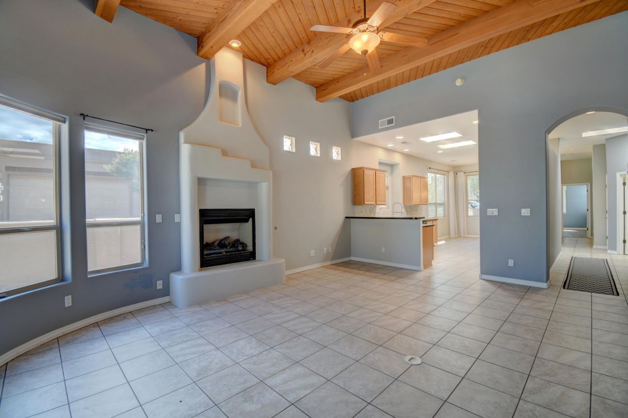 Albuquerque, New Mexico, 87122, United States, 3 Bedrooms Bedrooms, ,2 BathroomsBathrooms,Residential,For Sale,1971329