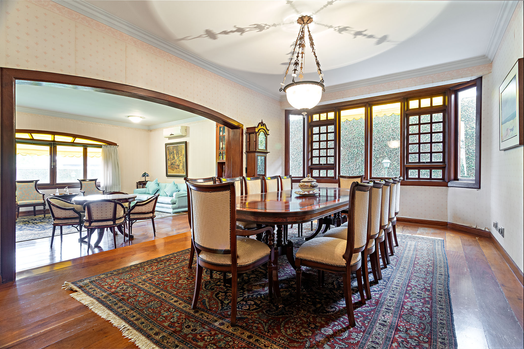  Neoclassical house in gated community with pool and elevator - 物件實景