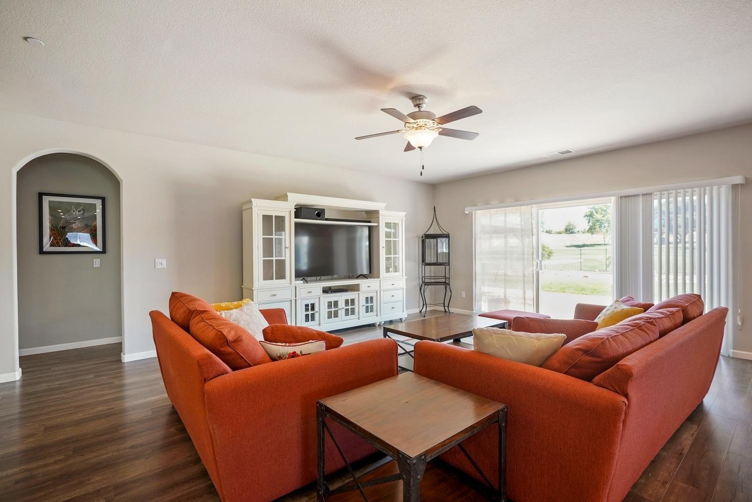 Ione, California, 95640, United States, 4 Bedrooms Bedrooms, ,3 BathroomsBathrooms,Residential,For Sale,1975203