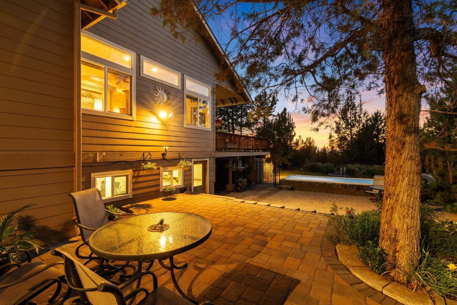 Powell Butte, Oregon, 97753, United States, 3 Bedrooms Bedrooms, ,4 BathroomsBathrooms,Residential,For Sale,1818290