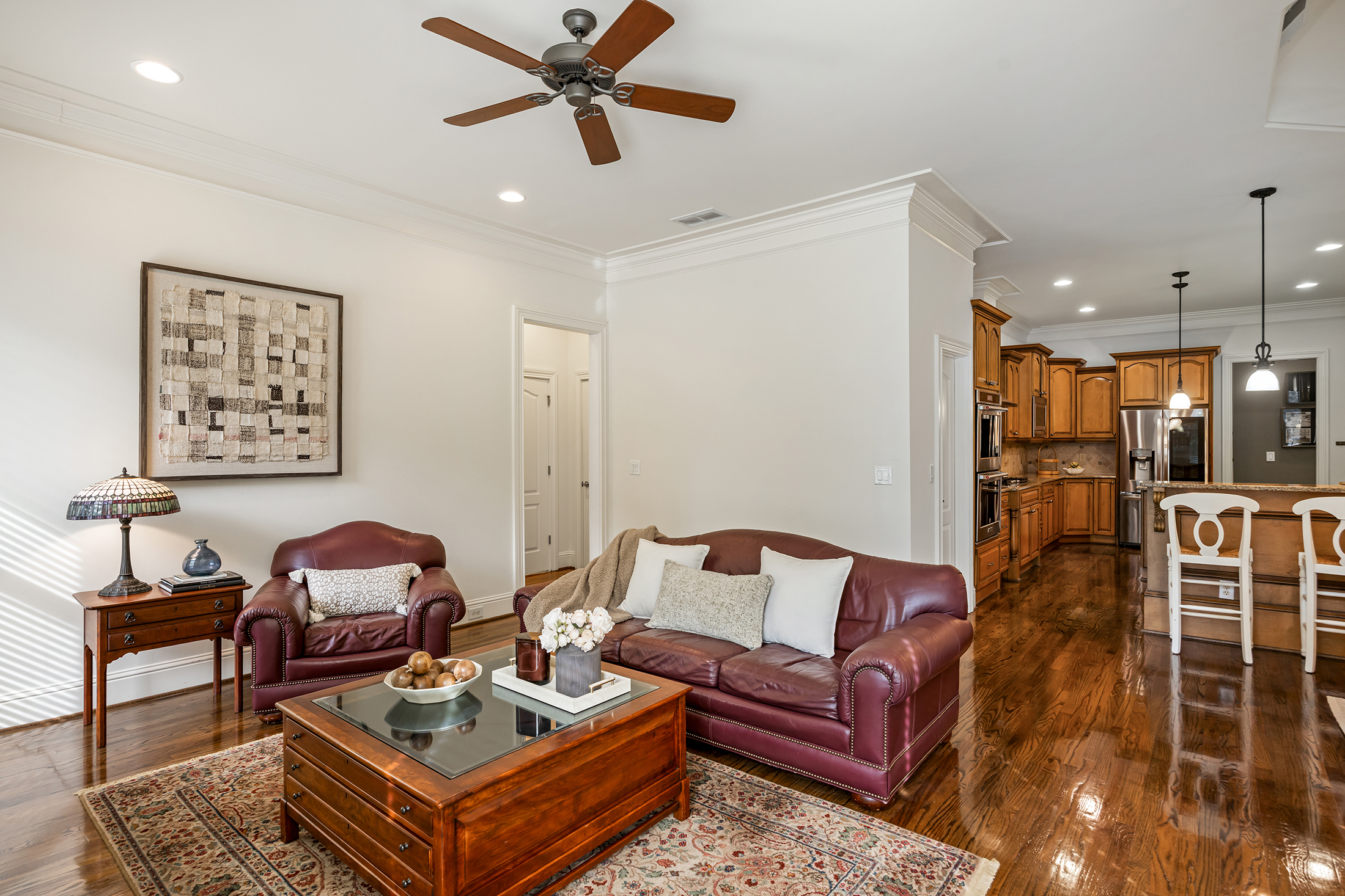  Set on a Spacious Cul-de-Sac Lot in Arbor Green - 物件實景