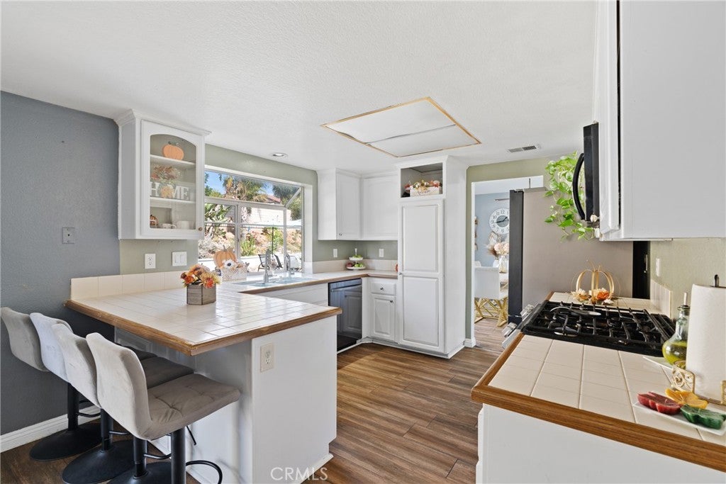 Moreno Valley, California, 92553, United States, 5 Bedrooms Bedrooms, ,3 BathroomsBathrooms,Residential,For Sale,1983642