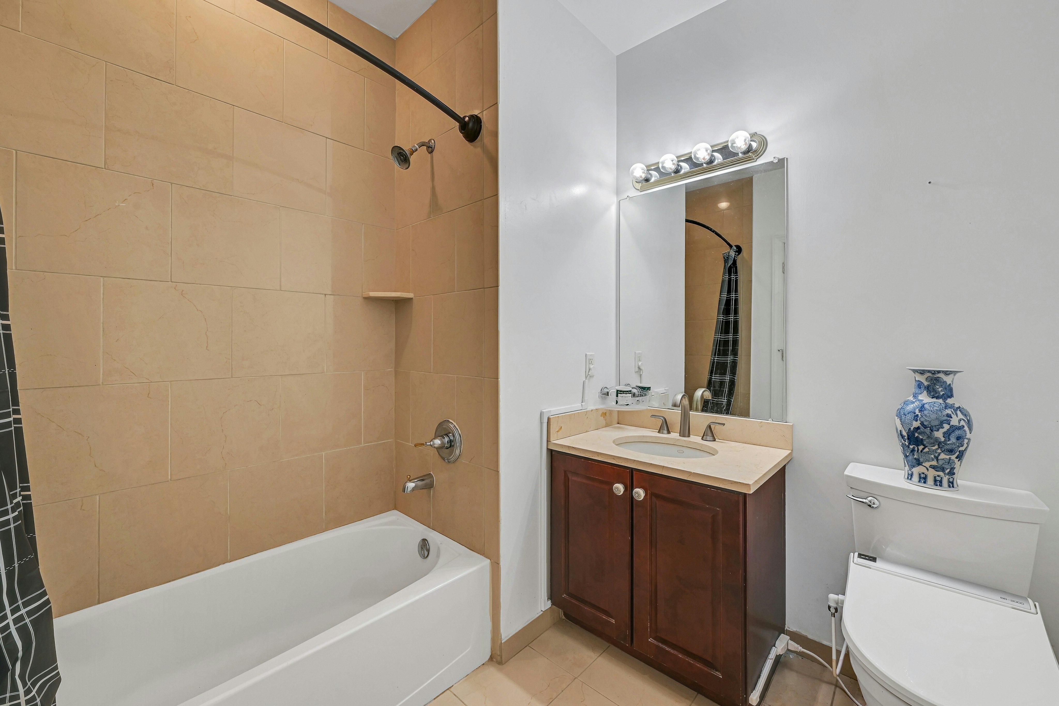  2107 Windsor Park Court, Teaneck, NJ 07666 - 物件實景