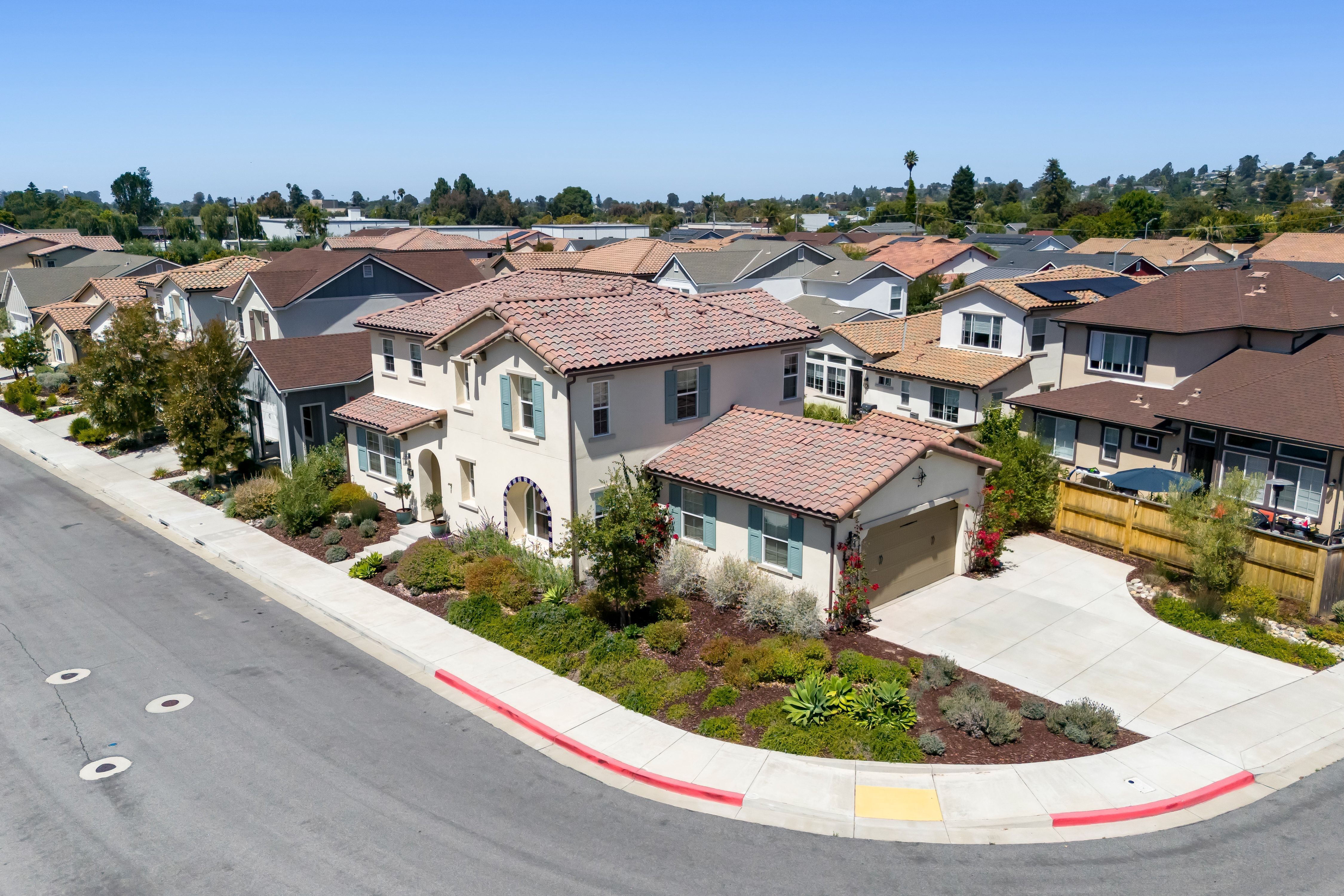  Premier Corner Residence in Creekstone at the Village - 物件實景