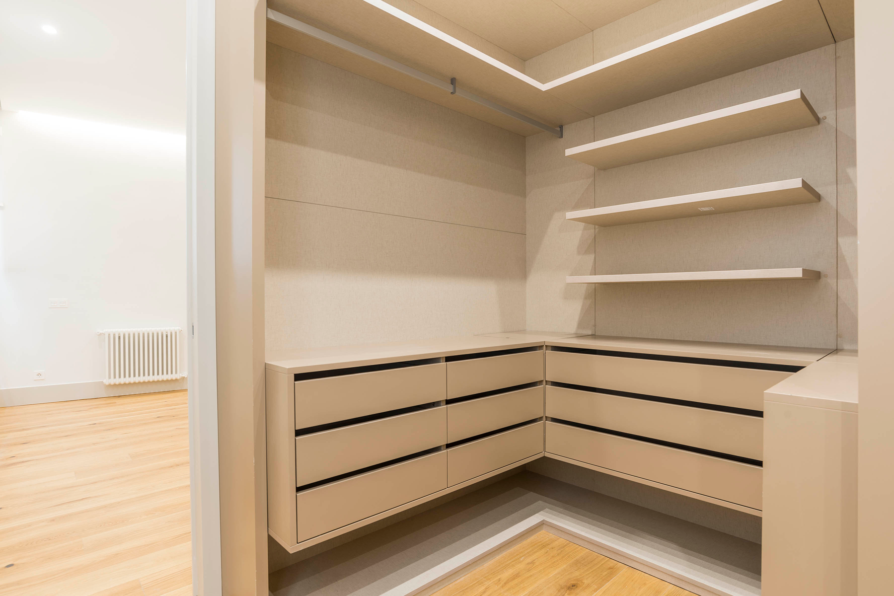  Renovated Classic flat for Sale in Justicia, Madrid - 物件實景