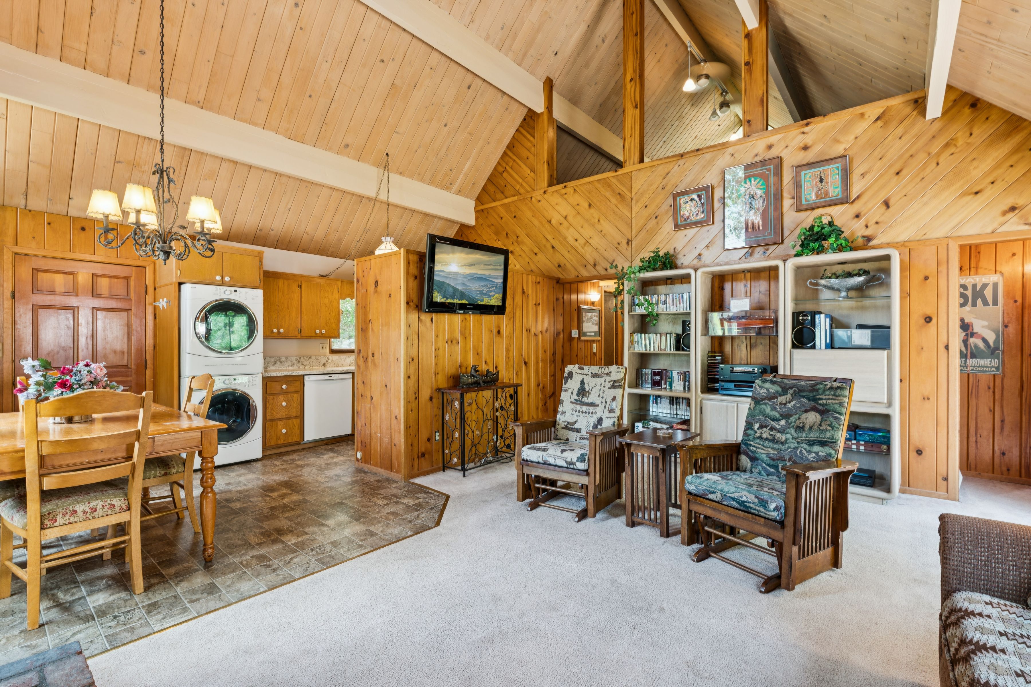  27376 Alpen Drive, Lake Arrowhead, CA 92352 - 物件實景