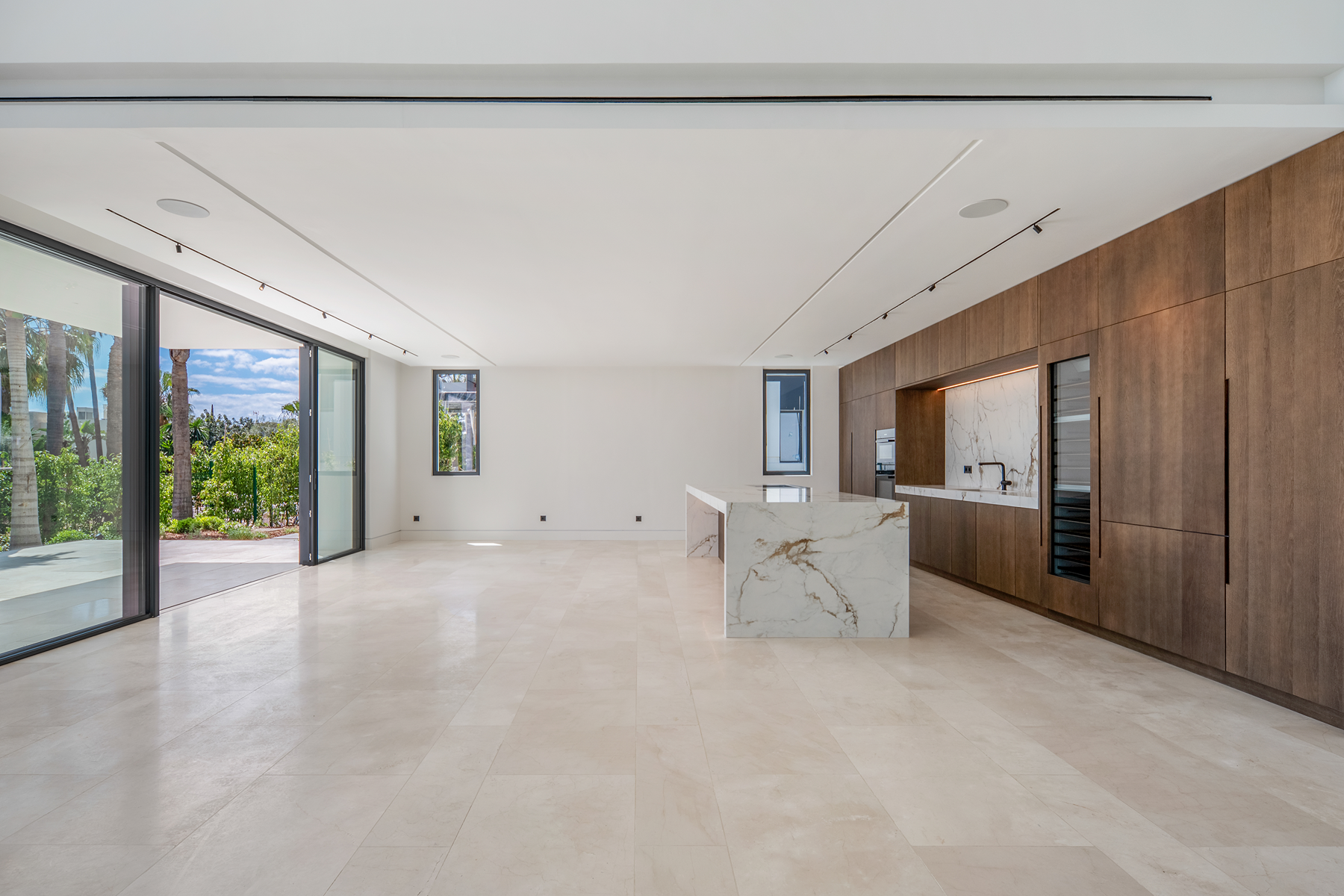  Refined sea view villa in established Nagüeles, Marbella - 物件實景