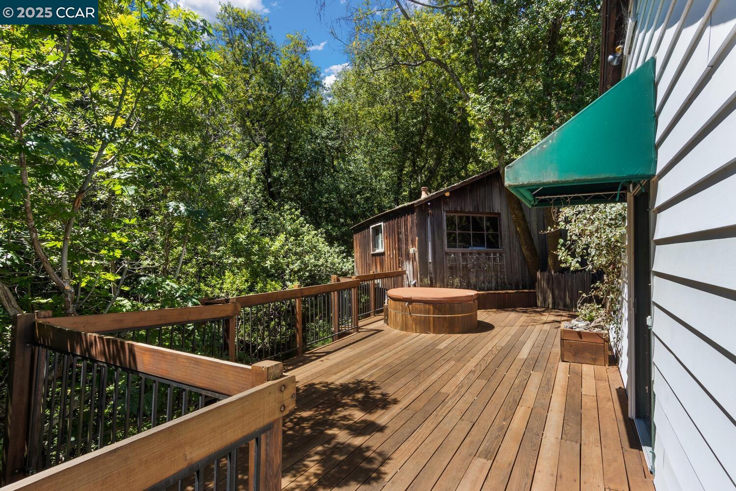 Orinda, California, 94563, United States, 6 Bedrooms Bedrooms, ,4 BathroomsBathrooms,Residential,For Sale,1838160