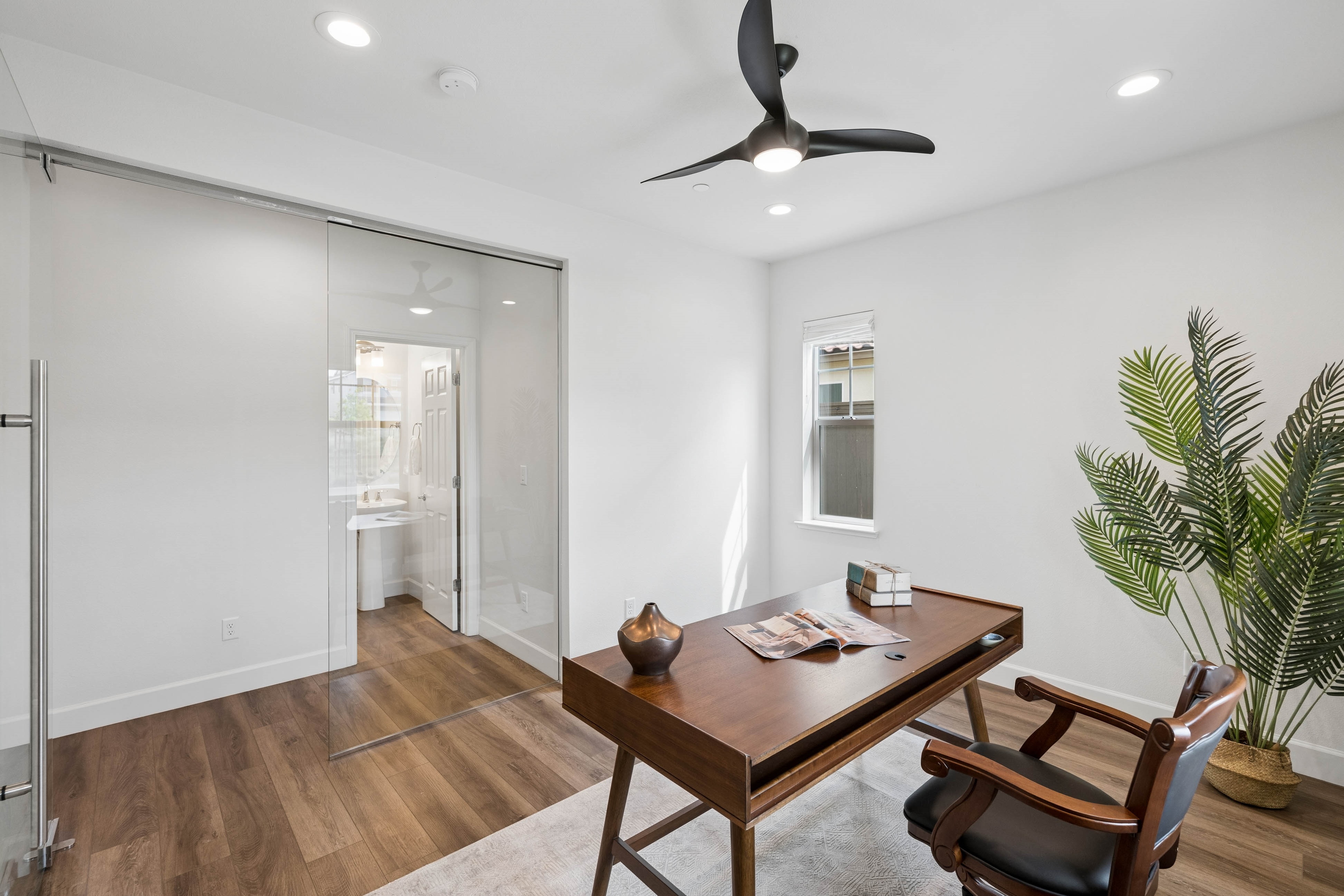  Elevated Living Meets Modern Comfort - 物件實景