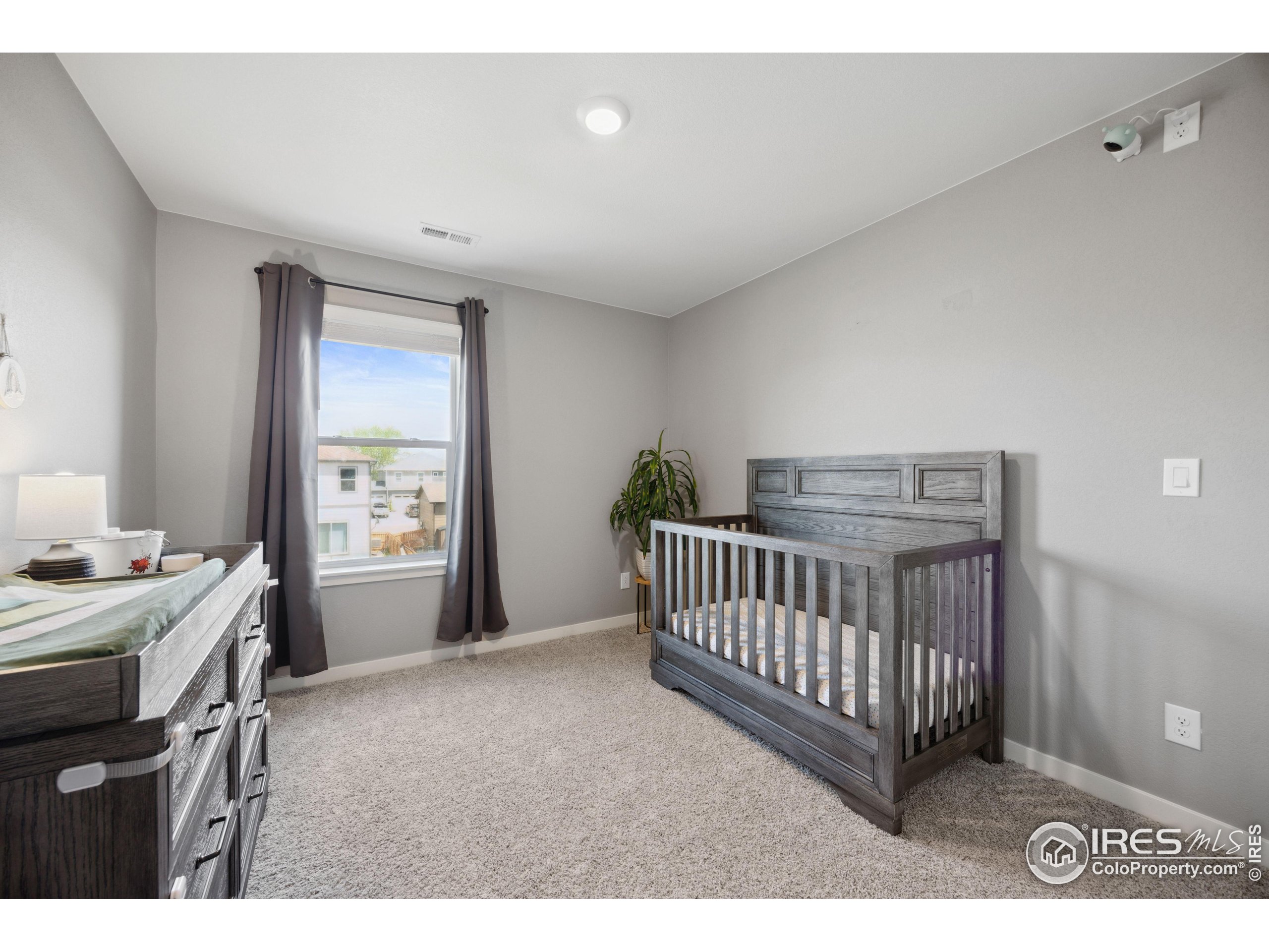 Mead, Colorado, 80542, United States, 4 Bedrooms Bedrooms, ,2 BathroomsBathrooms,Residential,For Sale,1818540