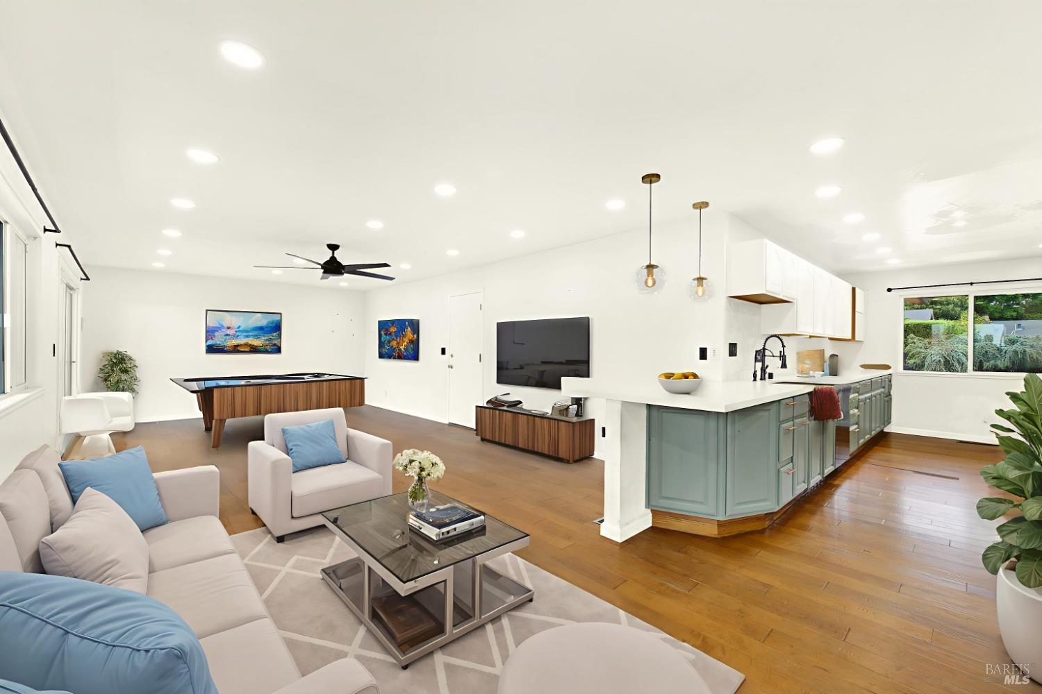 Benicia, California, 94510, United States, 4 Bedrooms Bedrooms, ,3 BathroomsBathrooms,Residential,For Sale,1989511