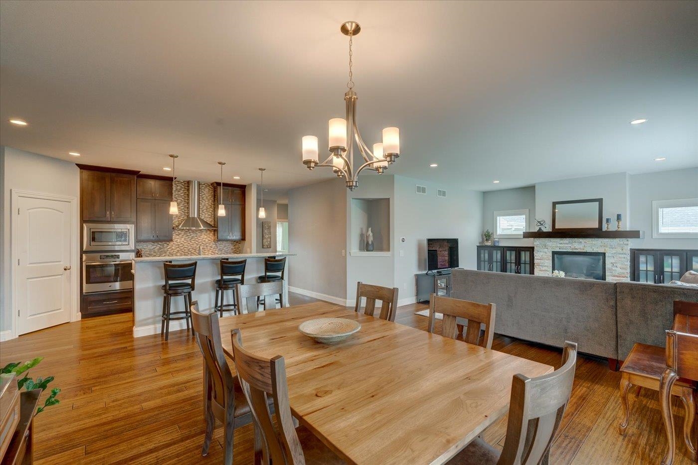Waunakee, Wisconsin, 53597, United States, 5 Bedrooms Bedrooms, ,5 BathroomsBathrooms,Residential,For Sale,1944842