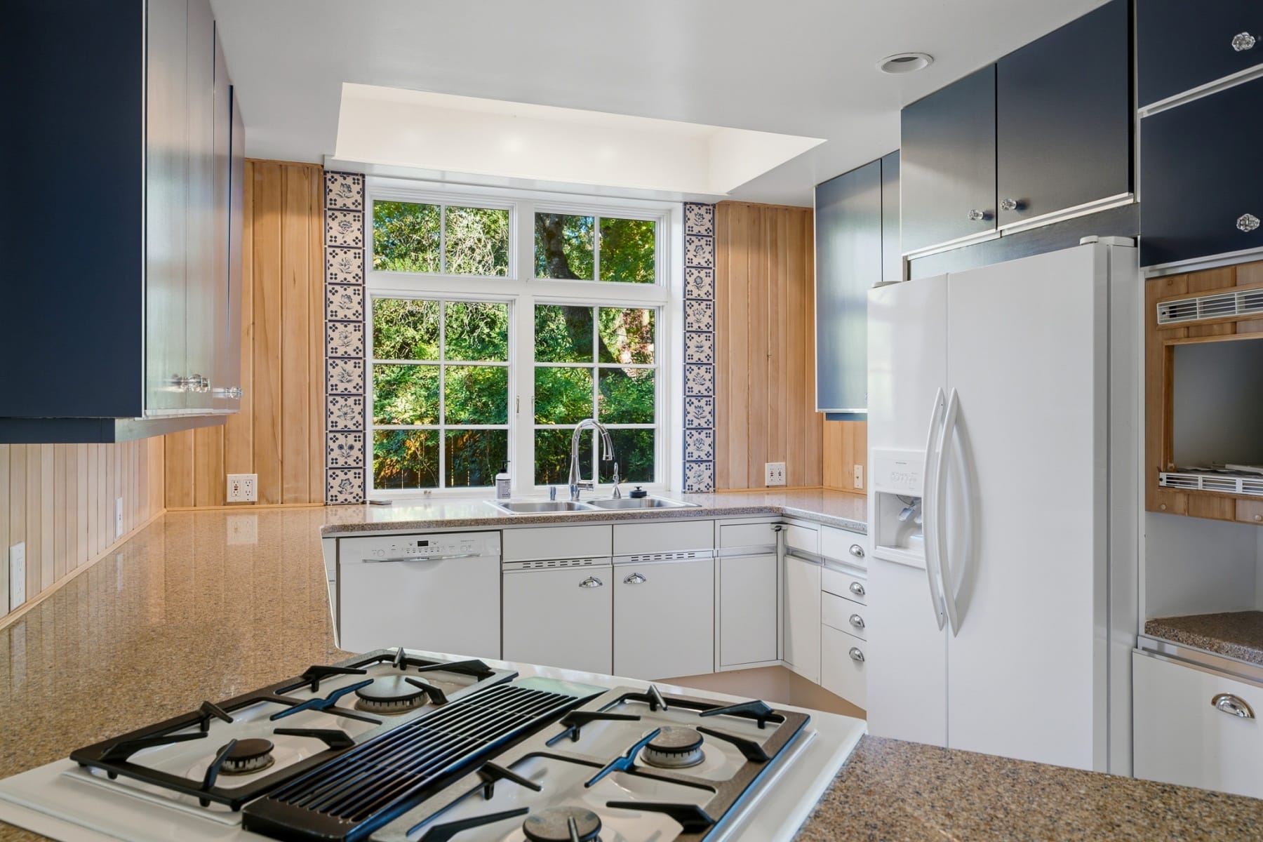  3750 UPPER DR Lake Oswego, OR 97035 - 物件實景