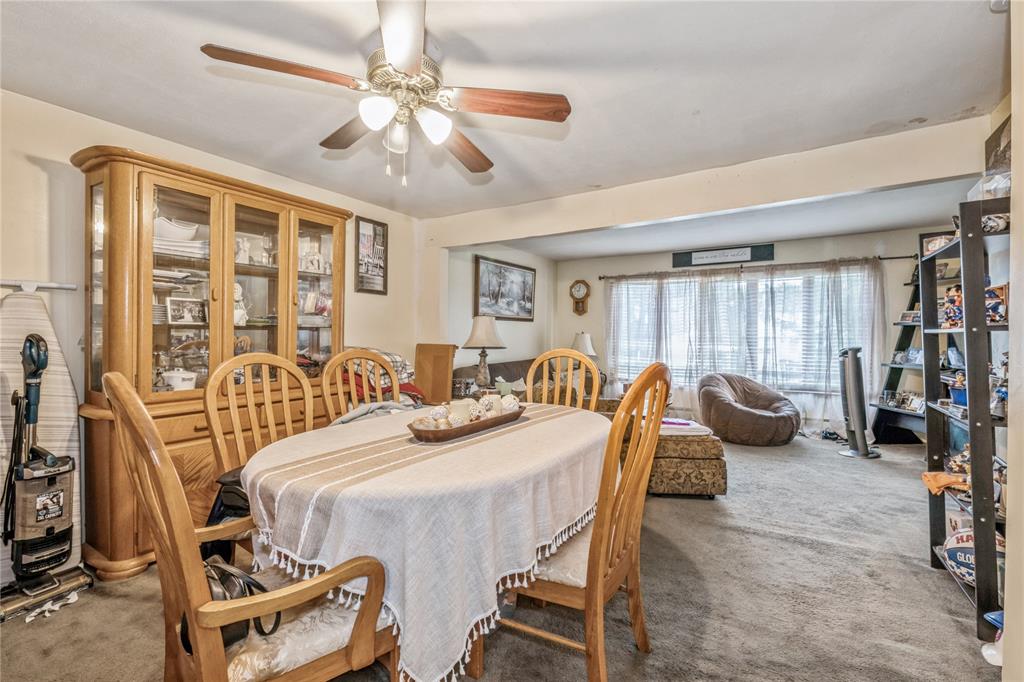 Elmont, New York, 11003, United States, 5 Bedrooms Bedrooms, ,2 BathroomsBathrooms,Residential,For Sale,1928943