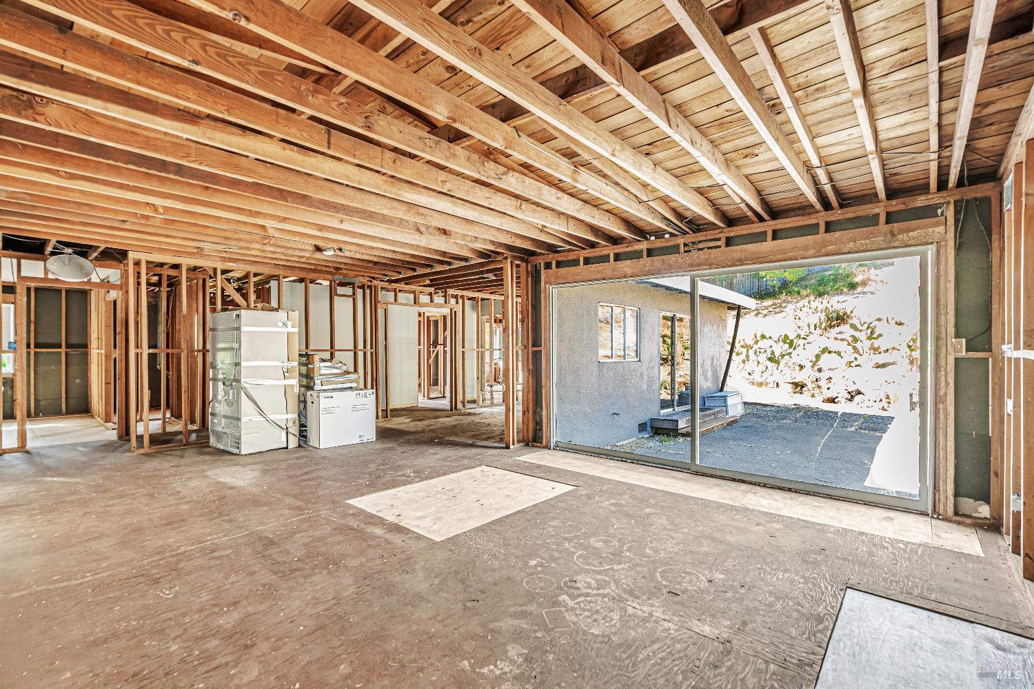 San Rafael, California, 94903, United States, 4 Bedrooms Bedrooms, ,3 BathroomsBathrooms,Residential,For Sale,1837138